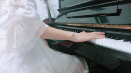 双儿头发短发布了一个斗鱼视频2019-05-20