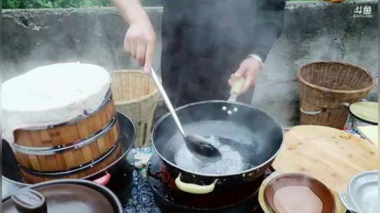 今天是过节吗？(≧ω≦)/ 2019-05-20 18点场