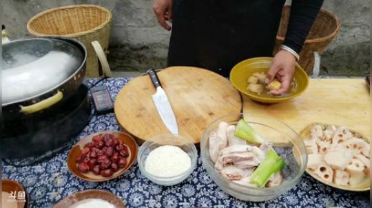 今天是过节吗？(≧ω≦)/ 2019-05-20 14点场