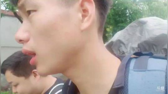 徒搭三峡，万州出发，徒步去武汉嘉年华 2019-05-20 09点场