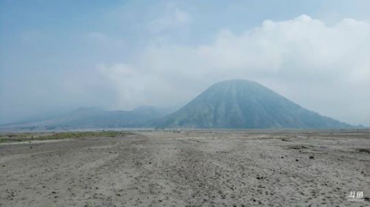 布罗莫火山 2019-05-19 15点场
