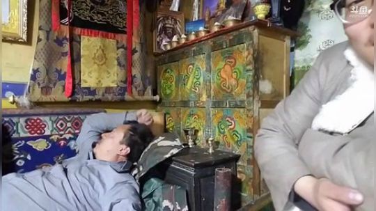 哆啦爱梦梦发布了一个斗鱼视频2019-05-20