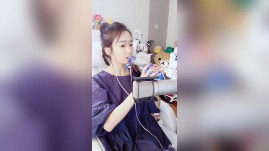 登月团丶离去发布了一个斗鱼视频2019-05-21