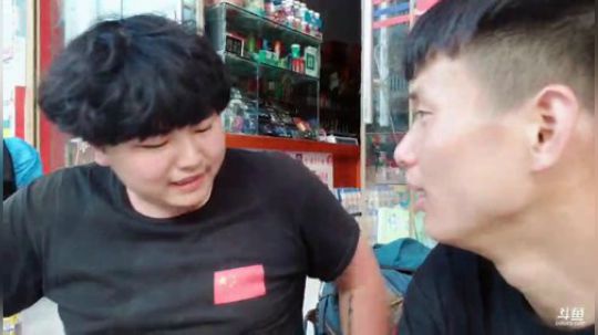 徒搭武汉嘉年华、 2019-05-22 18点场