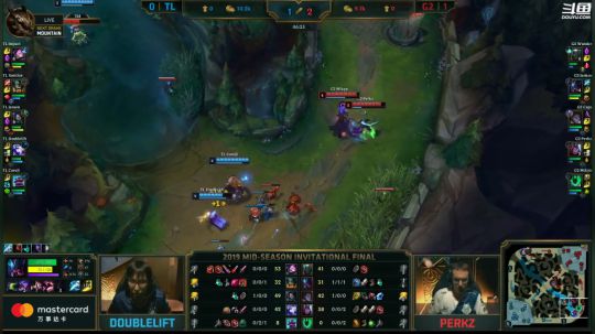 蓝董斌羊羊羊发布了一个斗鱼视频2019-05-22