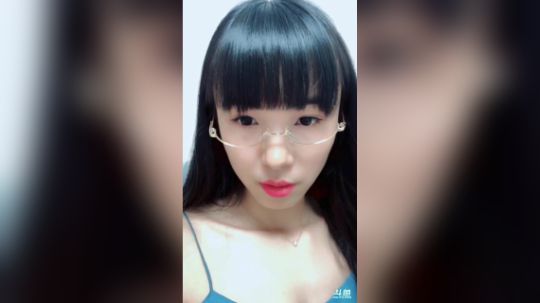 我本善良72发布了一个斗鱼视频2019-05-23