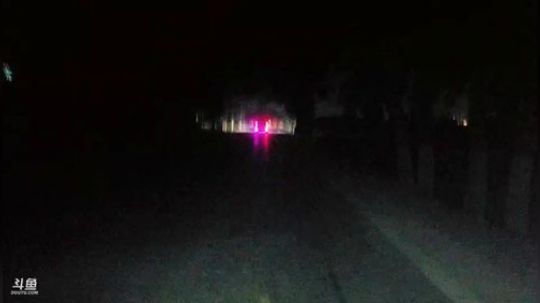 徒搭武汉嘉年华、出发荆州。 2019-05-23 23点场