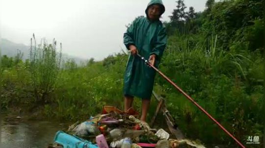 今天水库清理工。 2019-05-25 11点场