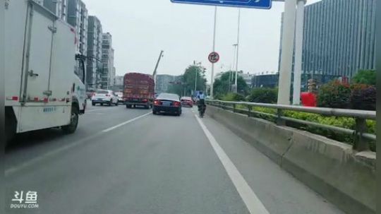 DAY29，成都修整一天，明天川藏南线 2019-05-24 16点场