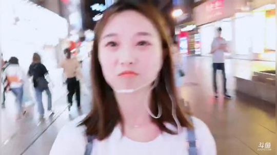 肖淑洁生命中的光和盐发布了一个斗鱼视频2019-05-28