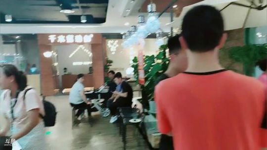 红眼小奎：西北区域赛开赛前夜，网吧踩点 2019-05-25 19点场