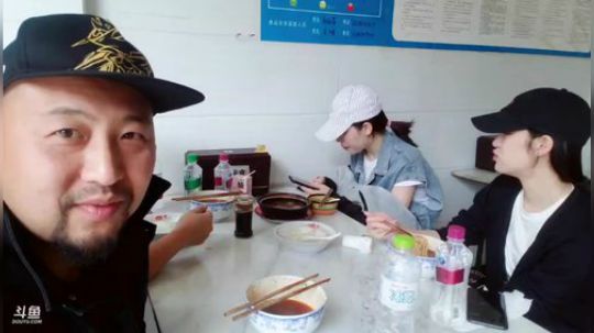 《高山人家乡民的晚餐》(≧ω≦)/ 2019-05-28 12点场