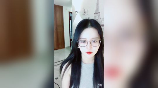 登月团丶离去发布了一个斗鱼视频2019-05-29