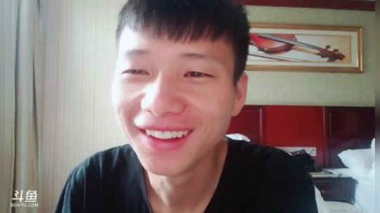 下午3点开播。兄弟们下午见。 2019-05-30 15点场