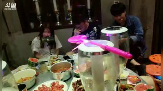 我们一起去烧饼 2019-05-30 22点场