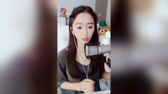登月团丶离去发布了一个斗鱼视频2019-05-30