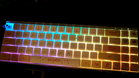 我是雷娜发布了一个斗鱼视频2019-05-30