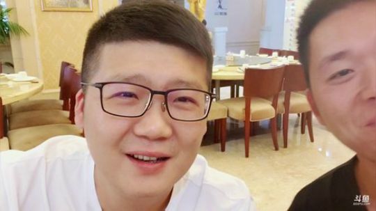 中午跟雨哥吃个饭 2019-06-01 09点场