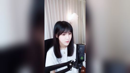 巨人13725发布了一个斗鱼视频2019-06-02