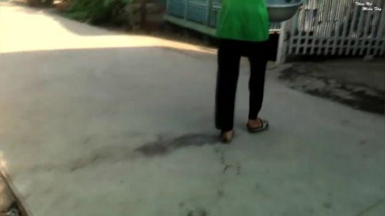 【水上人家】早上去收网再给孩子们做早餐