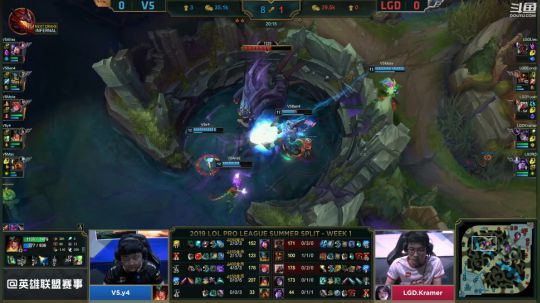 丷女帝发布了一个斗鱼视频2019-06-02