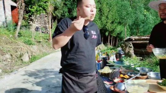 《高山人家乡民的晚餐》(≧ω≦)/ 2019-06-02 17点场