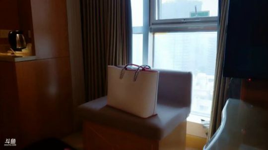 收拾一下准备回洪湖 2019-06-02 09点场