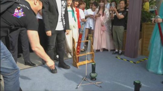 拳头大如豆发布了一个斗鱼视频2019-06-06