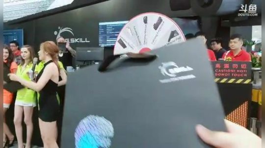 台湾自由行，华硕新品发布 2019-05-28 15点场