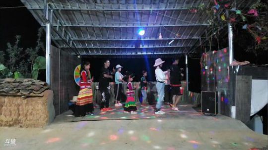 早上9点开播。 2019-06-07 21点场