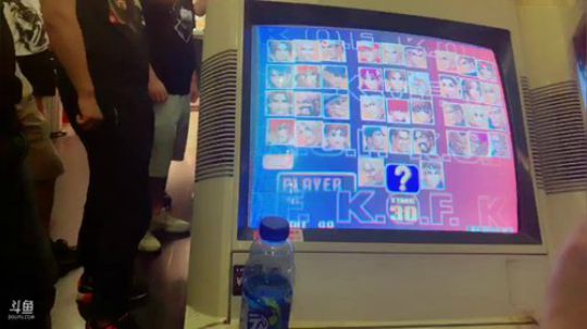 旧欢若梦灬发布了一个斗鱼视频2019-06-08