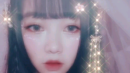 我是雷娜发布了一个斗鱼视频2019-06-09