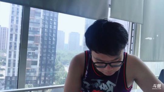 儒雅随和的直播间。 2019-06-11 10点场