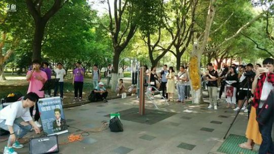 Smlia丶卡布奇诺发布了一个斗鱼视频2019-06-14