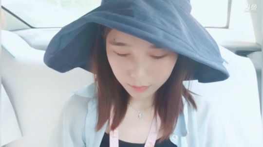 肖淑洁生命中的光和盐发布了一个斗鱼视频2019-06-14