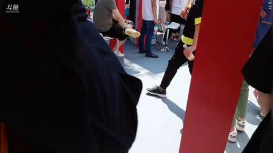 斗鱼搞机大赛，4点半准时开始 2019-06-14 13点场