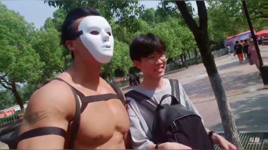 白天嘉年华，晚上健身 2019-06-14 13点场