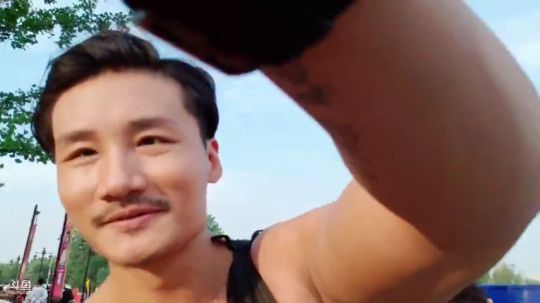 白天嘉年华，晚上健身 2019-06-14 17点场