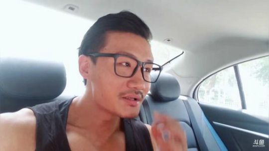 白天嘉年华，晚上健身 2019-06-14 13点场