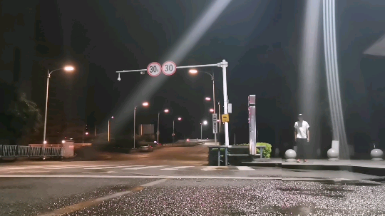 叶子户外发布了一个斗鱼视频2019-06-15