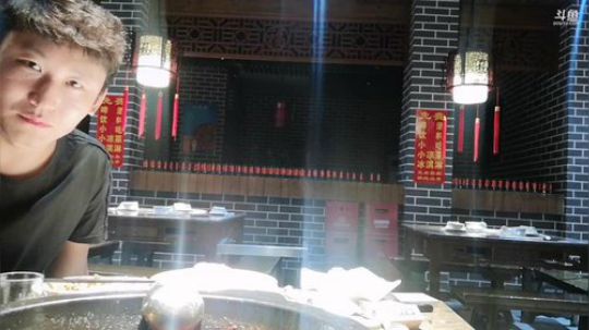 武汉之行午夜户外 2019-06-14 22点场