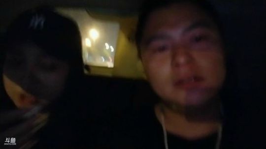 户外遛狗王飞哥发布了一个斗鱼视频2019-06-14