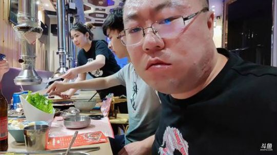 老李：我吃着，你看着 2019-06-15 21点场