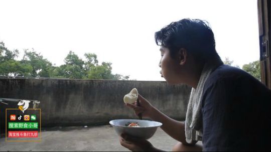 哆啦爱梦梦发布了一个斗鱼视频2019-06-15