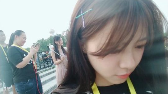 骆歆：去嘉年华现场辣！！ 2019-06-14 18点场