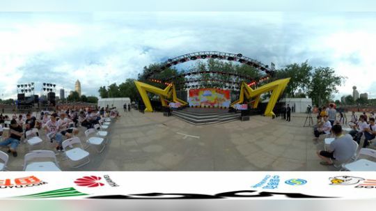 嘉年华，第二天 2019-06-15 17点场