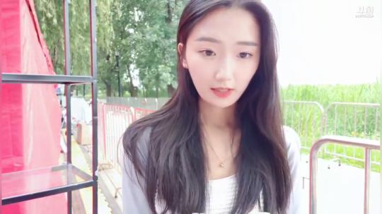 登月团丶离去发布了一个斗鱼视频2019-06-16