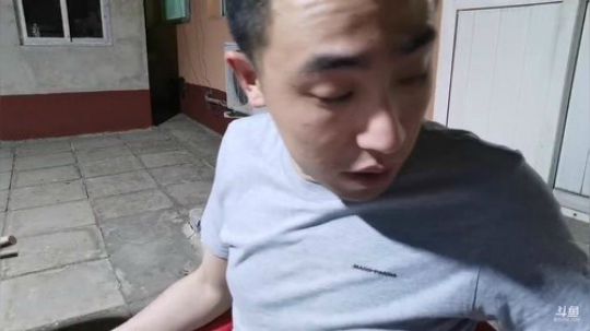 我在斗鱼看无尽无尽的无尽直播美食
