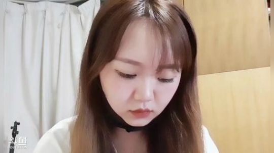 紫琪：收拾行李明天去武汉 2019-06-13 19点场