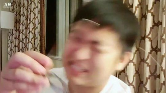 我在斗鱼看火力堂主直播户外